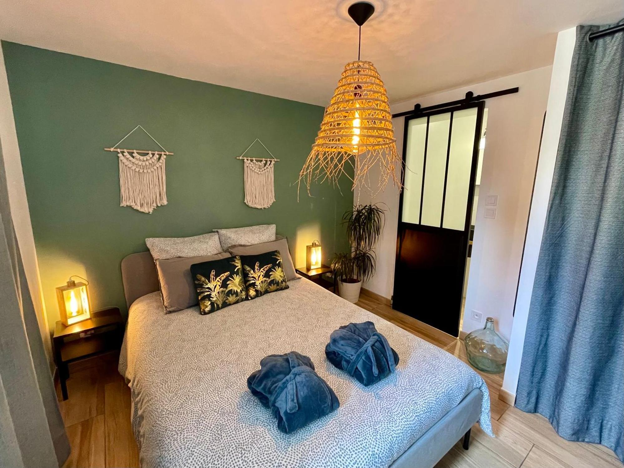 Villa Les Oliviers Spa Privatif Bandol Bagian luar foto
